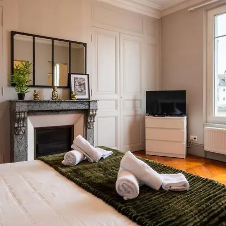 L'haussmannien, Hyper Centre 2 Min A Pied Apartment Evreux